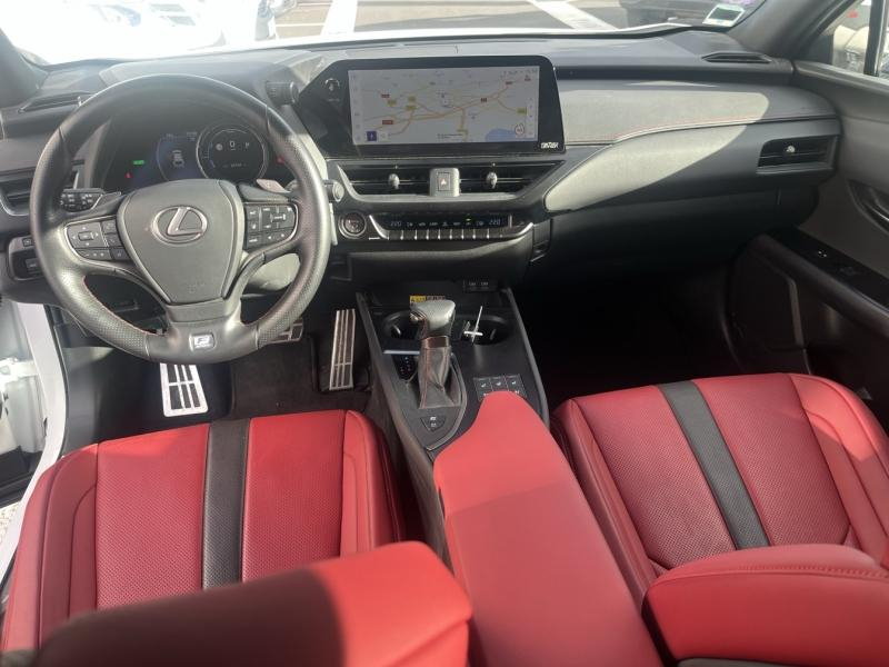 Photo 5 de l’annonce de LEXUS UX d’occasion à vendre à LATTES