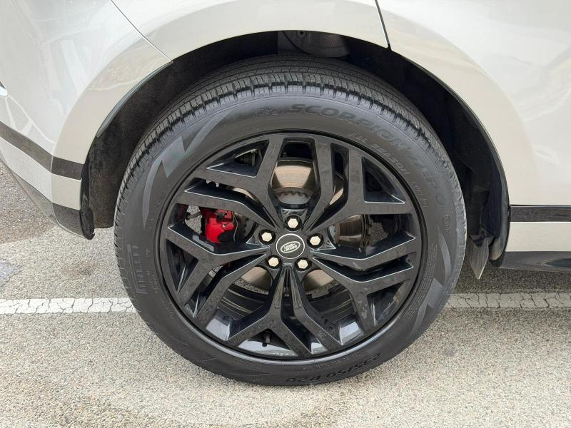 Photo 10 de l’annonce de LAND-ROVER Evoque d’occasion à vendre à AIX-EN-PROVENCE