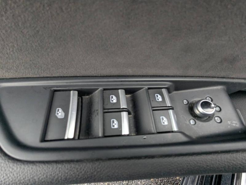 Photo 12 de l’annonce de AUDI A5 Cabriolet d’occasion à vendre à FRÉJUS