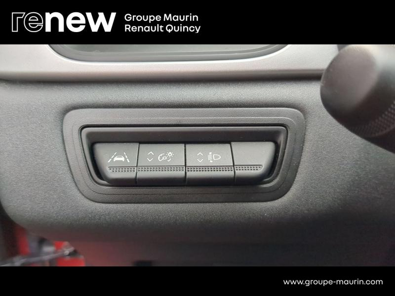 Photo 14 de l’annonce de RENAULT Captur d’occasion à vendre à QUINCY-SOUS-SÉNART