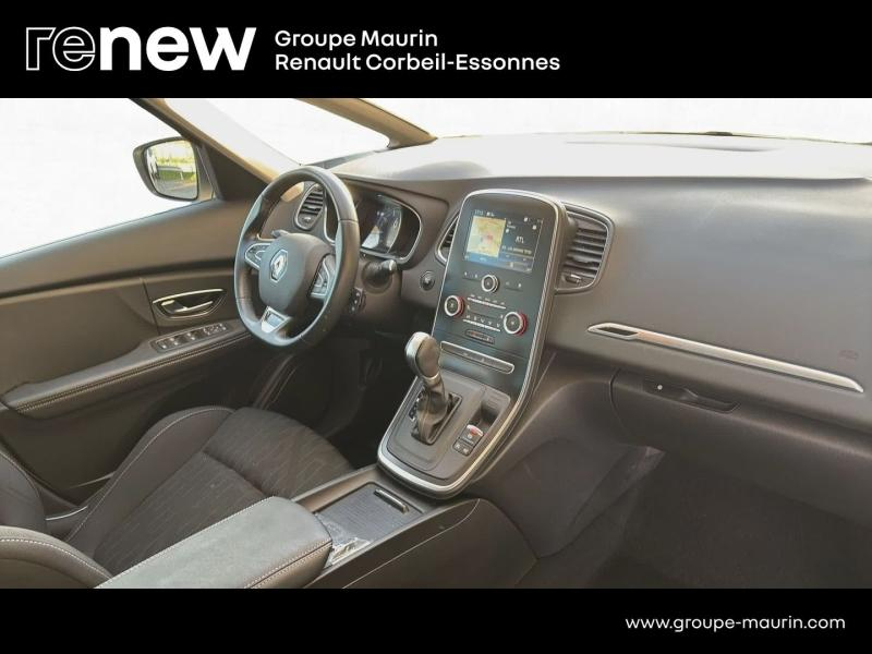 Photo 17 de l’annonce de RENAULT Scenic d’occasion à vendre à CORBEIL-ESSONNES