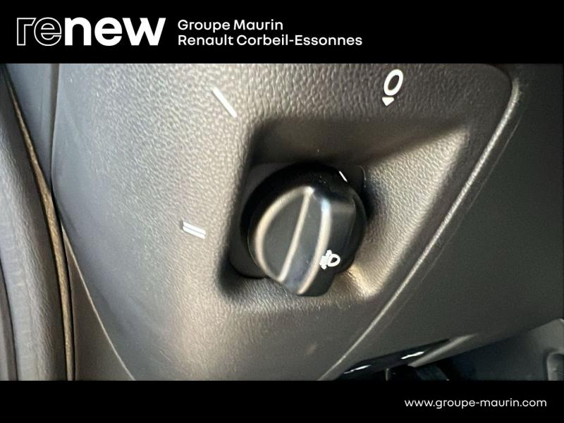 Photo 16 de l’annonce de DACIA Spring d’occasion à vendre à CORBEIL-ESSONNES