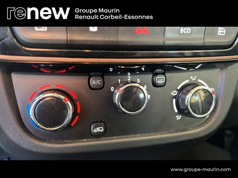 Photo 19 de l’annonce de DACIA Spring d’occasion à vendre à CORBEIL-ESSONNES