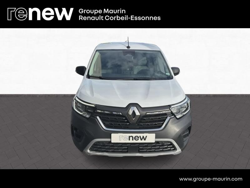 Photo 8 de l’annonce de RENAULT Kangoo Van d’occasion à vendre à CORBEIL-ESSONNES