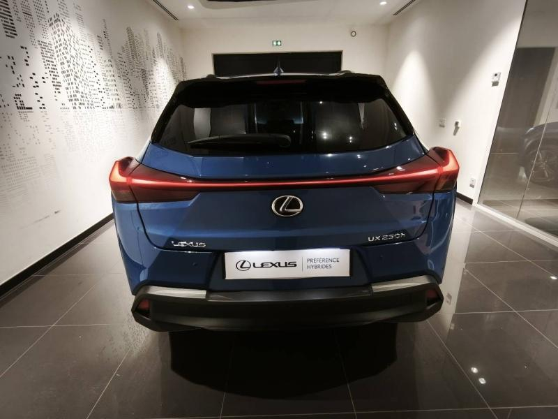 Photo 6 de l’annonce de LEXUS UX d’occasion à vendre à LATTES