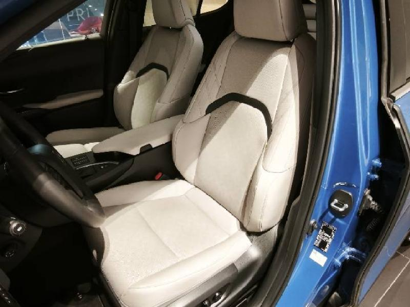 Photo 11 de l’annonce de LEXUS UX d’occasion à vendre à LATTES