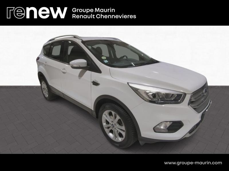 Photo 3 de l’annonce de FORD Kuga d’occasion à vendre à CHENNEVIÈRES-SUR-MARNE