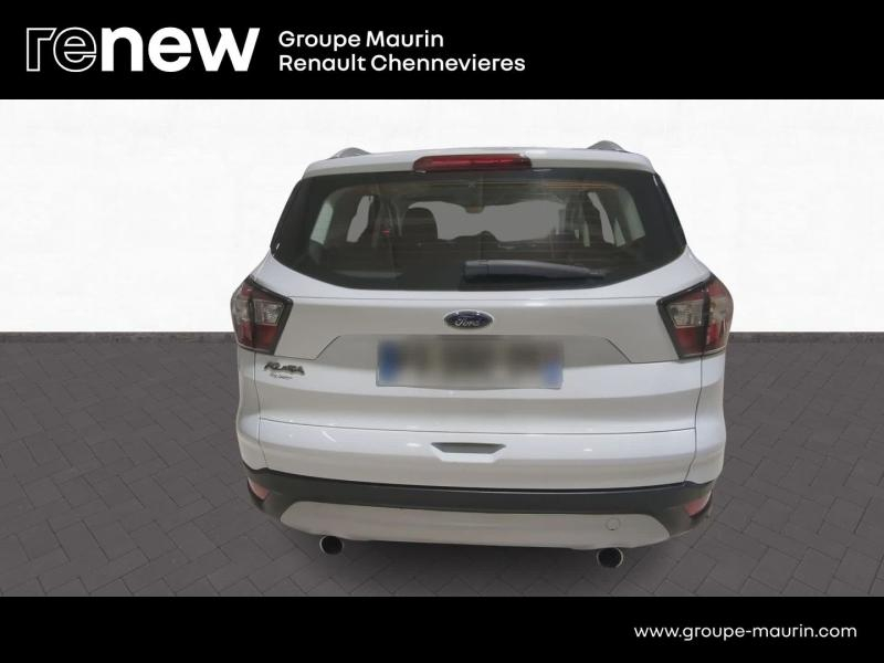 Photo 6 de l’annonce de FORD Kuga d’occasion à vendre à CHENNEVIÈRES-SUR-MARNE
