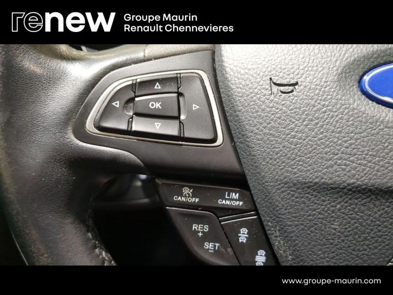 Photo 15 de l’annonce de FORD Kuga d’occasion à vendre à CHENNEVIÈRES-SUR-MARNE