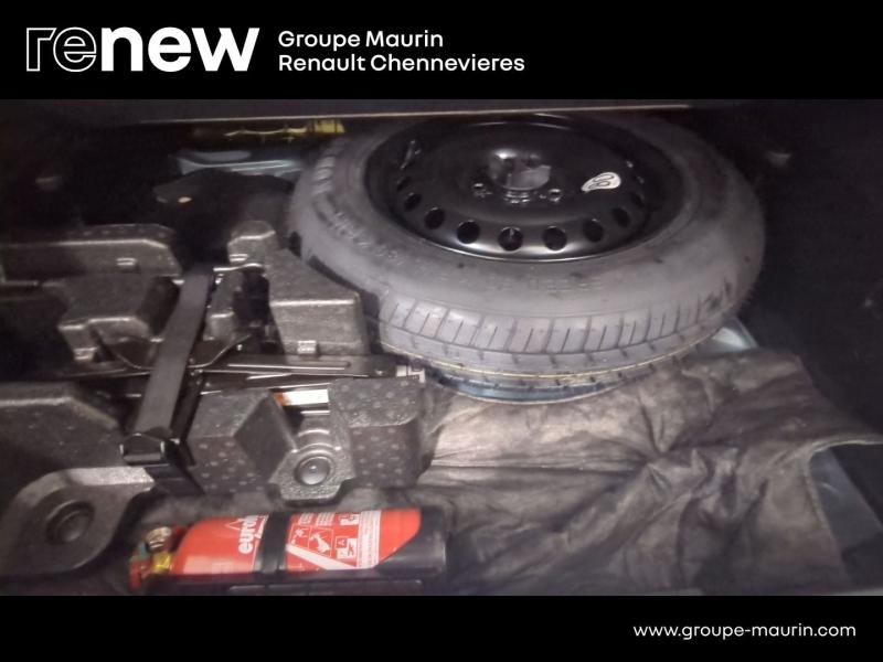 Photo 13 de l’annonce de RENAULT Arkana d’occasion à vendre à CHENNEVIÈRES-SUR-MARNE