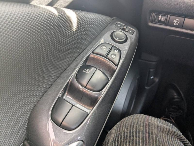 Photo 17 de l’annonce de NISSAN Juke d’occasion à vendre à PAYS DE GEX