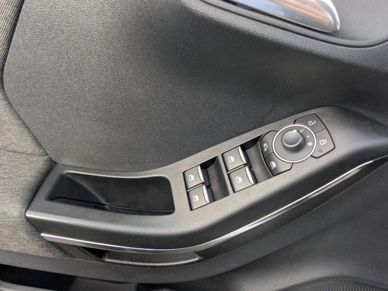 Photo 5 de l’annonce de FORD Puma d’occasion à vendre à CARCASSONNE