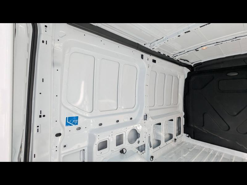 Photo 17 de l’annonce de FORD Transit 2T Fg VUL d’occasion à vendre à AVIGNON