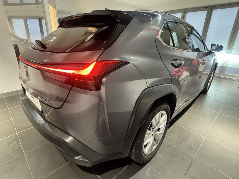 Photo 4 de l’annonce de LEXUS UX d’occasion à vendre à MONTFAVET