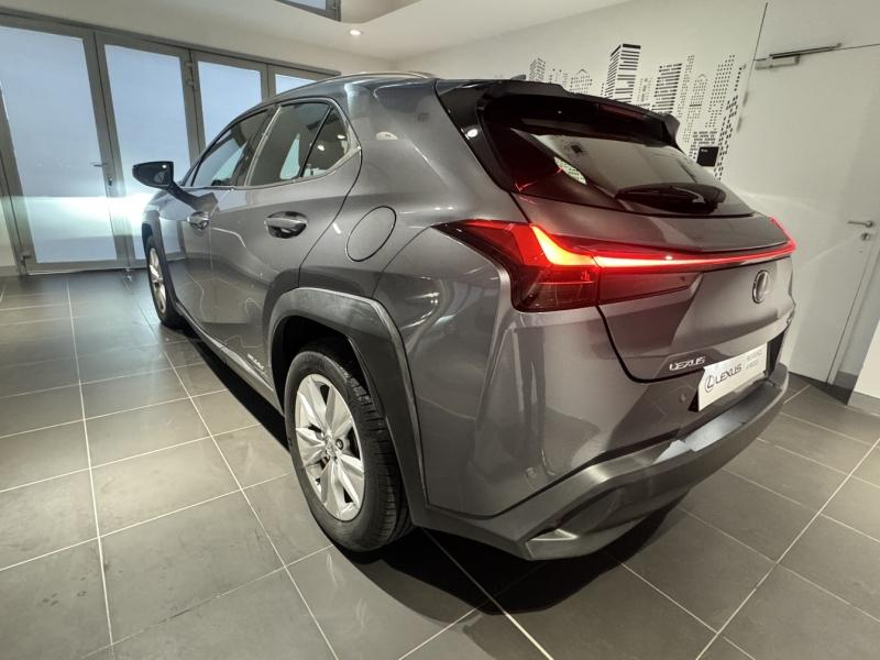 Photo 5 de l’annonce de LEXUS UX d’occasion à vendre à MONTFAVET