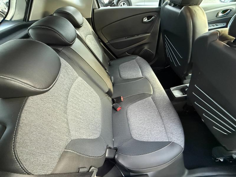 Photo 11 de l’annonce de RENAULT Captur d’occasion à vendre à CHAMBERY