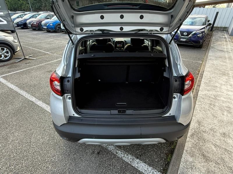 Photo 15 de l’annonce de RENAULT Captur d’occasion à vendre à CHAMBERY