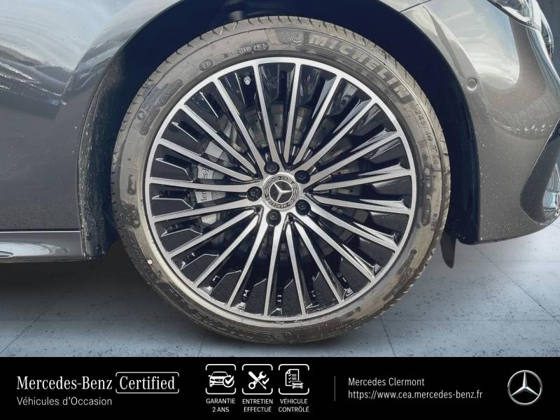 Photo 5 de l’annonce de MERCEDES-BENZ Classe E d’occasion à vendre à AUBIÈRE