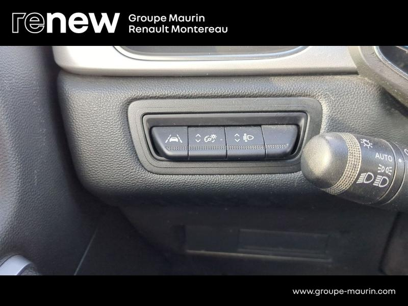 Photo 17 de l’annonce de RENAULT Captur d’occasion à vendre à VARENNES SUR SEINE