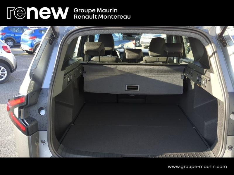 Photo 10 de l’annonce de DACIA  d’occasion à vendre à VARENNES SUR SEINE