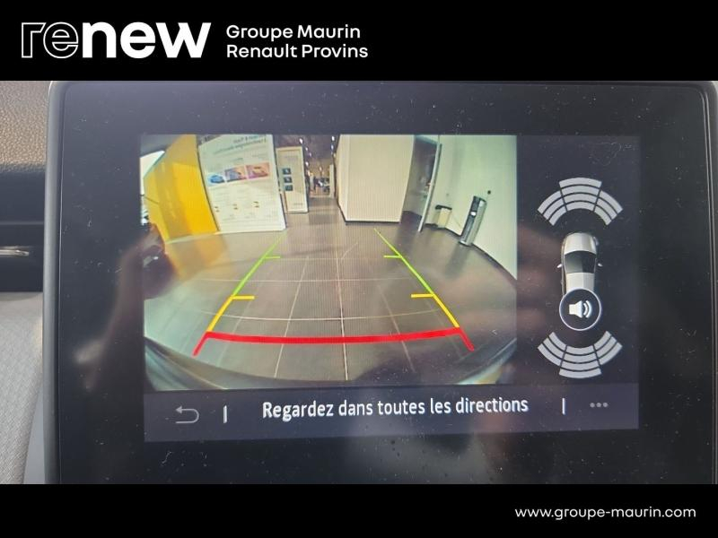 Photo 18 de l’annonce de RENAULT Clio d’occasion à vendre à PROVINS