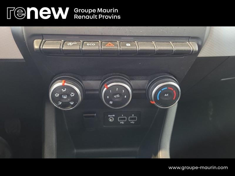 Photo 19 de l’annonce de RENAULT Clio d’occasion à vendre à PROVINS