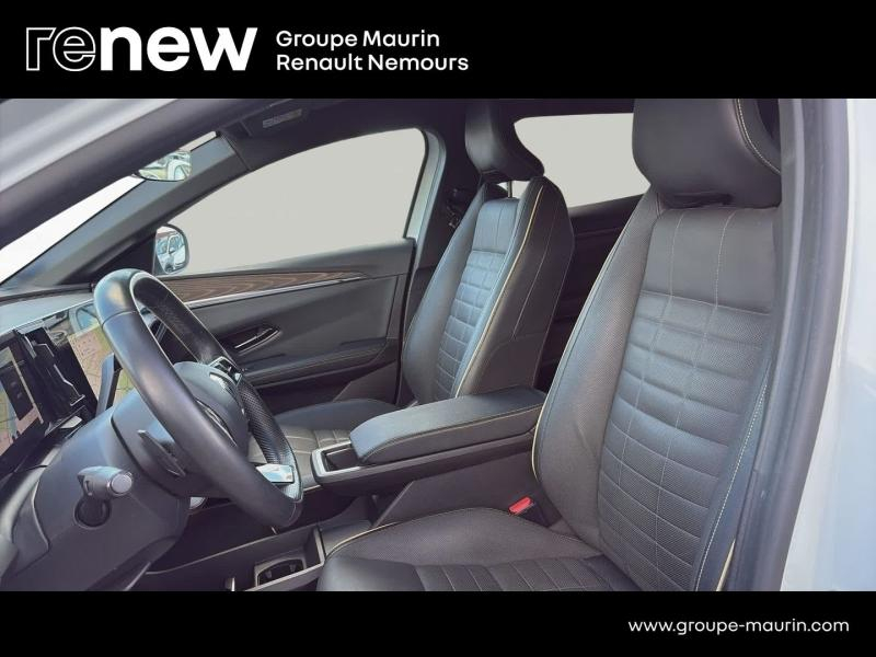 Photo 16 de l’annonce de RENAULT Megane d’occasion à vendre à SAINT PIERRE LES NEMOURS