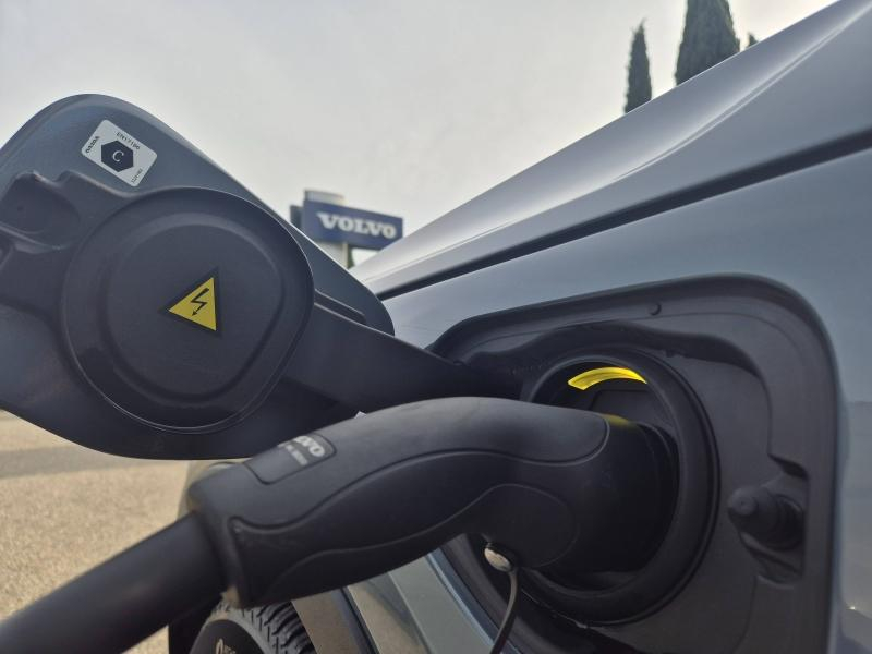 Photo 8 de l’annonce de VOLVO XC40 d’occasion à vendre à AVIGNON