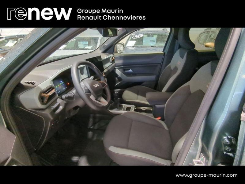 Photo 9 de l’annonce de DACIA Duster d’occasion à vendre à CHENNEVIÈRES-SUR-MARNE