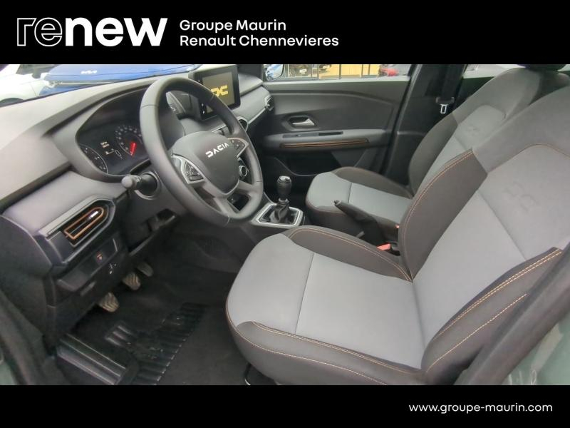 Photo 9 de l’annonce de DACIA Sandero d’occasion à vendre à CHENNEVIÈRES-SUR-MARNE