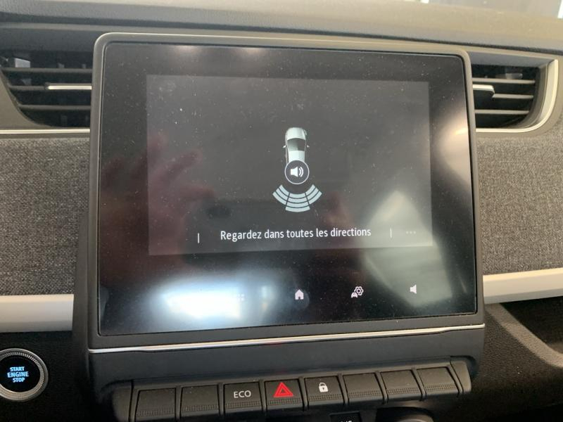 Photo 15 de l’annonce de RENAULT Zoe d’occasion à vendre à CHENNEVIÈRES-SUR-MARNE