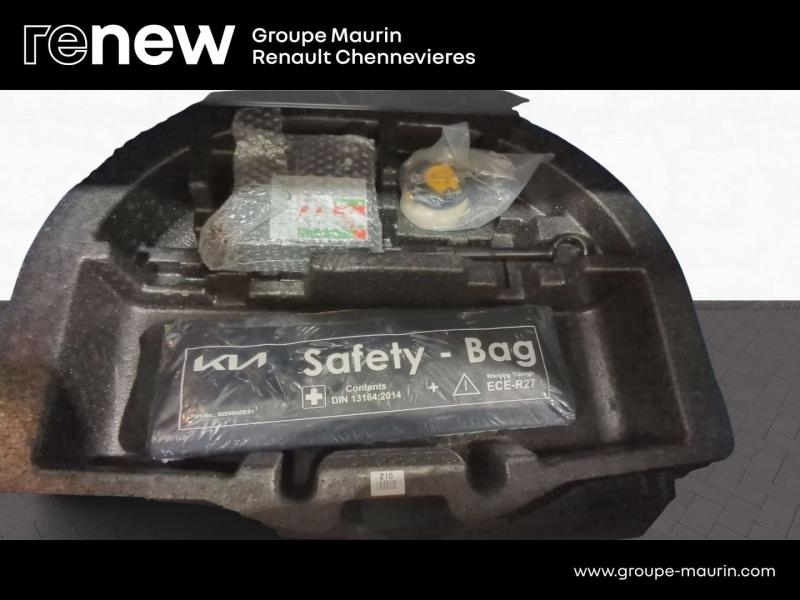 Photo 10 de l’annonce de KIA e-Soul d’occasion à vendre à CHENNEVIÈRES-SUR-MARNE