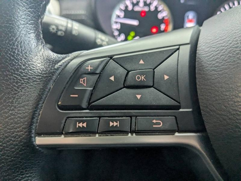 Photo 11 de l’annonce de NISSAN Micra d’occasion à vendre à PAYS DE GEX