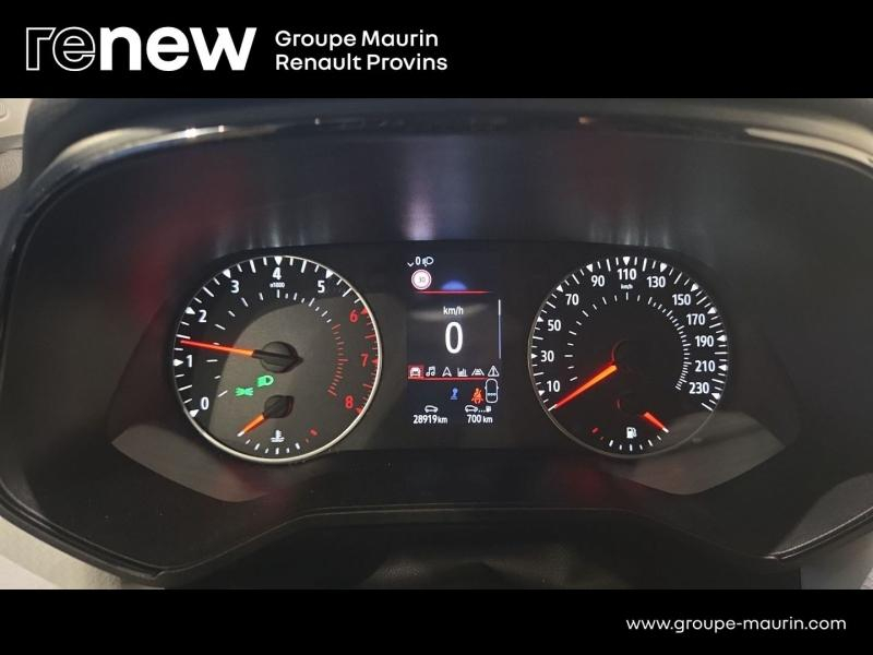 Photo 16 de l’annonce de RENAULT Clio d’occasion à vendre à PROVINS