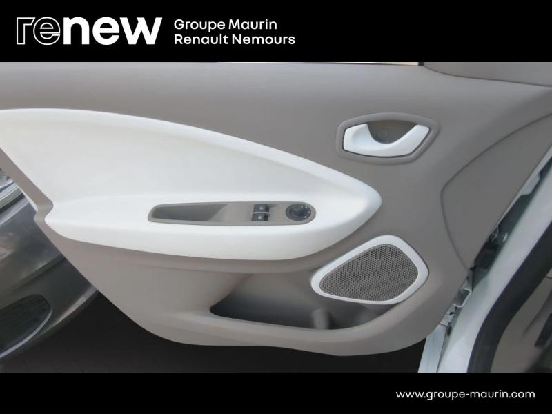 Photo 18 de l’annonce de RENAULT Zoe d’occasion à vendre à SAINT PIERRE LES NEMOURS