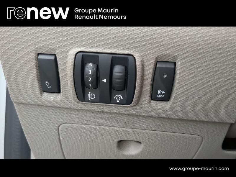 Photo 20 de l’annonce de RENAULT Zoe d’occasion à vendre à SAINT PIERRE LES NEMOURS