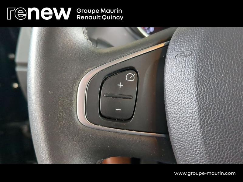 Photo 15 de l’annonce de RENAULT Captur d’occasion à vendre à QUINCY-SOUS-SÉNART