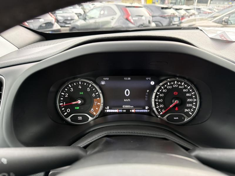 Photo 16 de l’annonce de JEEP Renegade d’occasion à vendre à AUBIÈRE