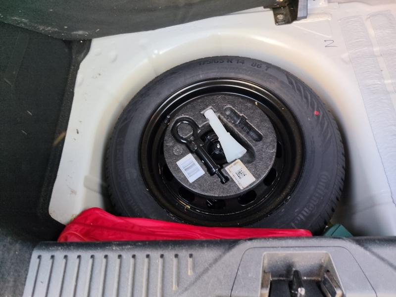 Photo 11 de l’annonce de FORD Fiesta d’occasion à vendre à DRAGUIGNAN