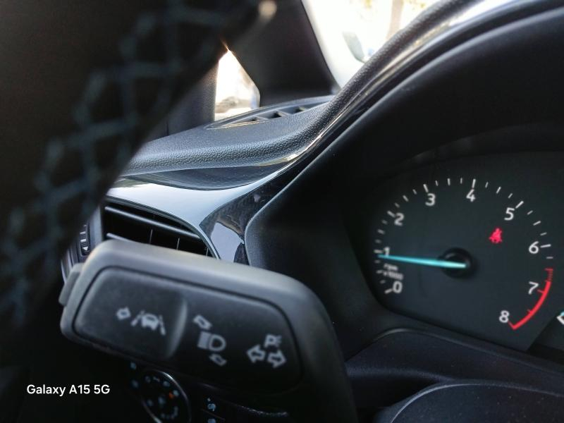 Photo 13 de l’annonce de FORD Fiesta Active d’occasion à vendre à NÎMES