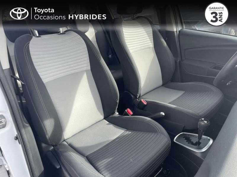 Photo 6 de l’annonce de TOYOTA Yaris d’occasion à vendre à MONTFAVET