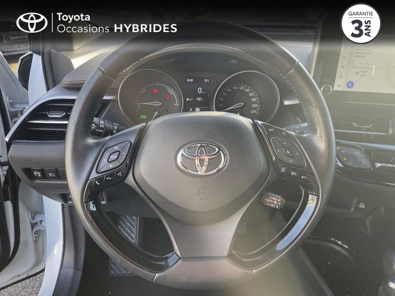 Photo 9 de l’annonce de TOYOTA C-HR d’occasion à vendre à MONTFAVET