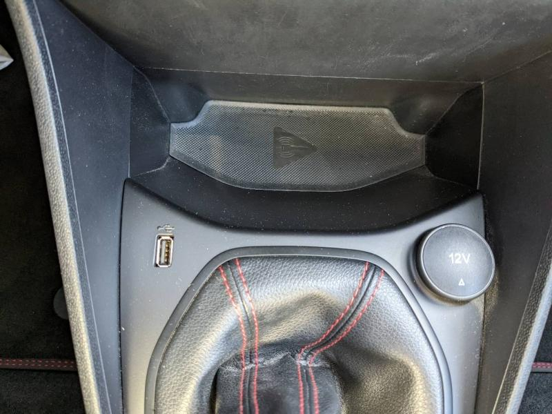 Photo 15 de l’annonce de FORD Fiesta d’occasion à vendre à MARSEILLE