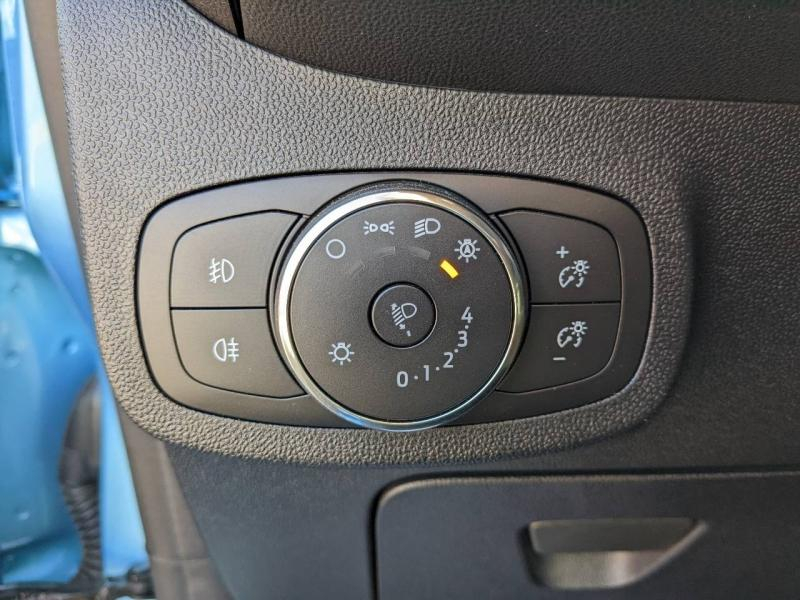 Photo 17 de l’annonce de FORD Fiesta d’occasion à vendre à MARSEILLE