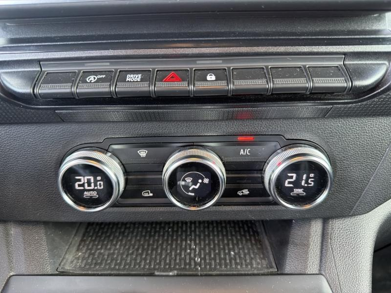 Photo 19 de l’annonce de RENAULT Kangoo d’occasion à vendre à VITROLLES