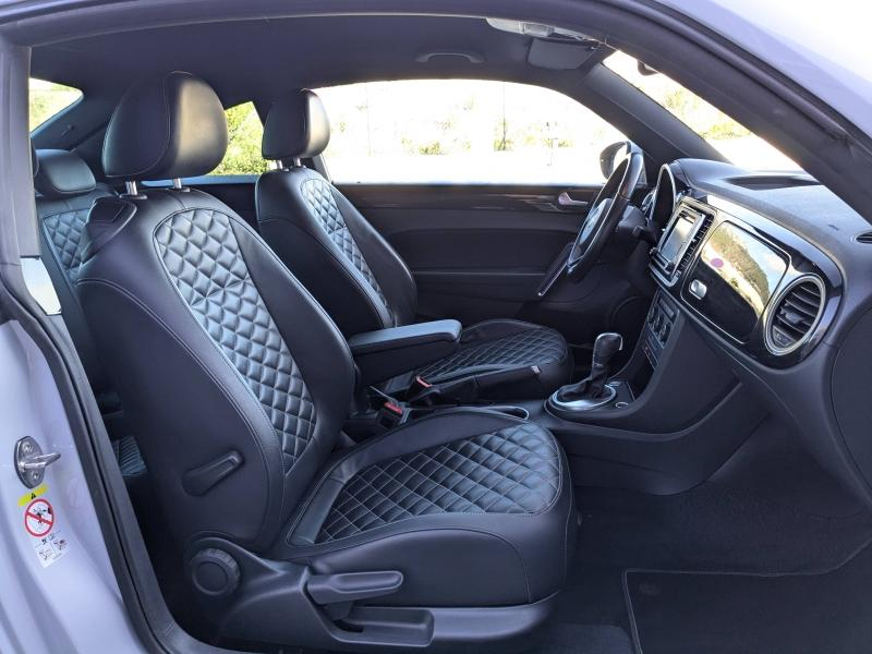 Photo 16 de l’annonce de VOLKSWAGEN Coccinelle d’occasion à vendre à LA VALETTE