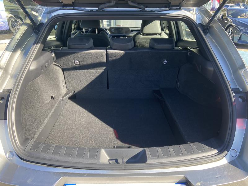 Photo 15 de l’annonce de LEXUS UX d’occasion à vendre à MONTFAVET