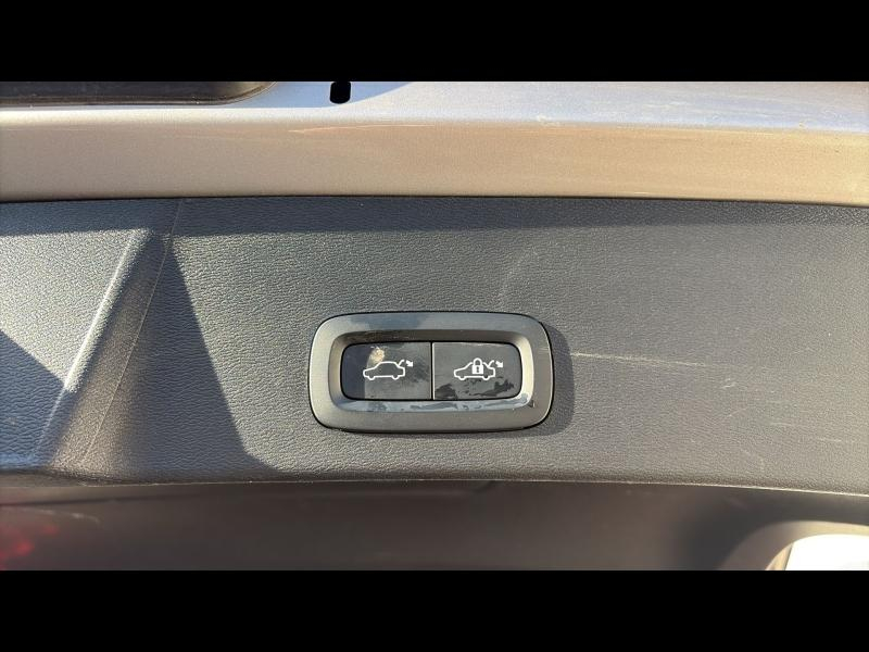 Photo 9 de l’annonce de VOLVO XC40 d’occasion à vendre à TOULON