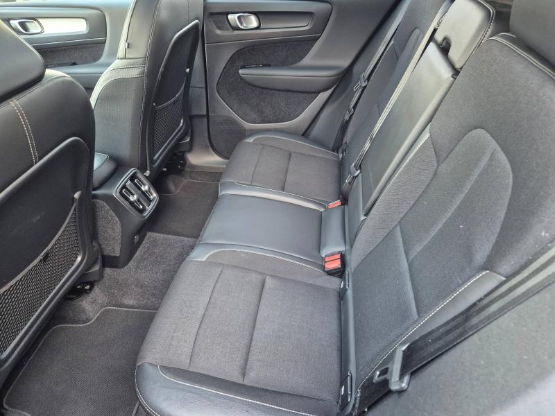 Photo 6 de l’annonce de VOLVO XC40 d’occasion à vendre à AVIGNON