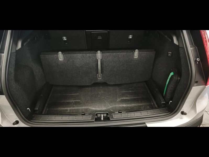 Photo 11 de l’annonce de VOLVO XC40 d’occasion à vendre à AVIGNON